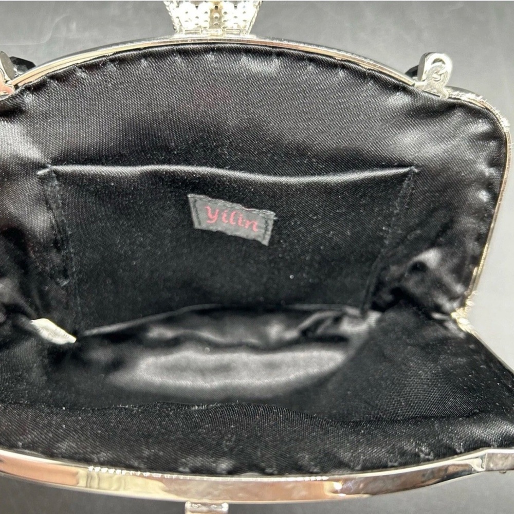 Absolutely stunning YILIN
 Black Beaded Clutch with eclectic Gemstone Handle - Picture 7 of 11